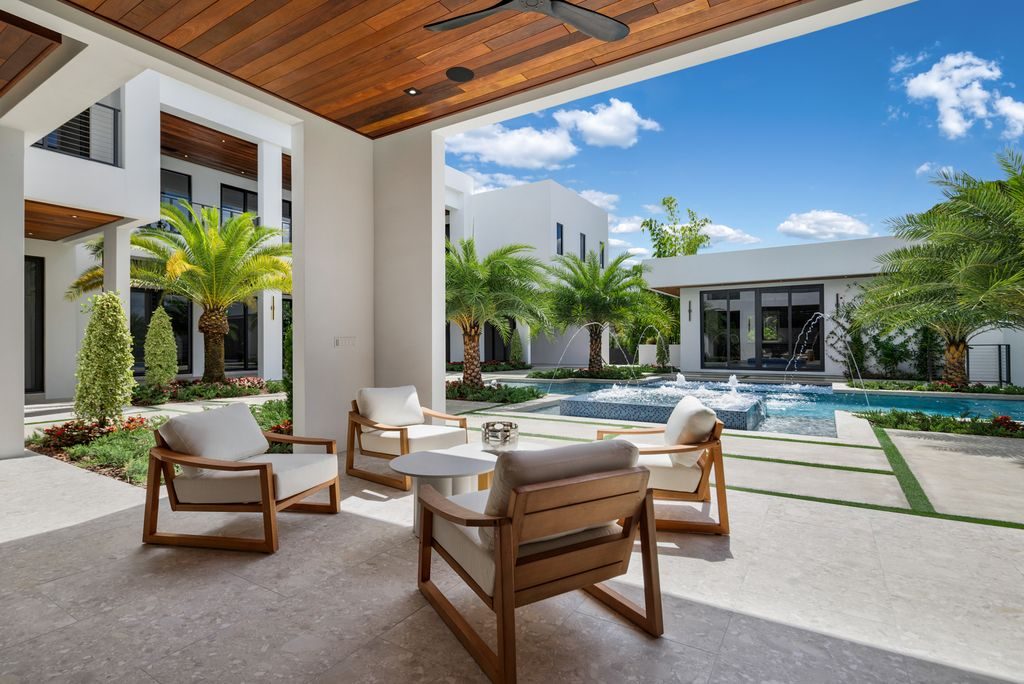 Resort-style pool, covered pavilions and summer kitchen